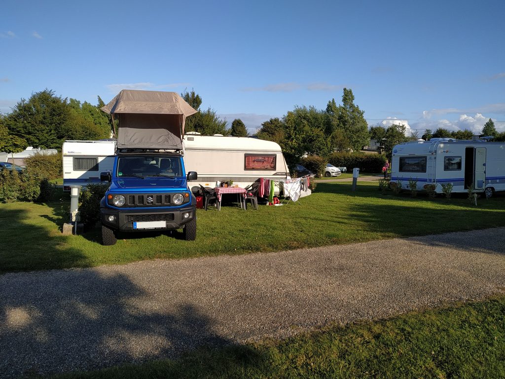 Camping L'aiguille Creuse : Tente Sur Le Toit