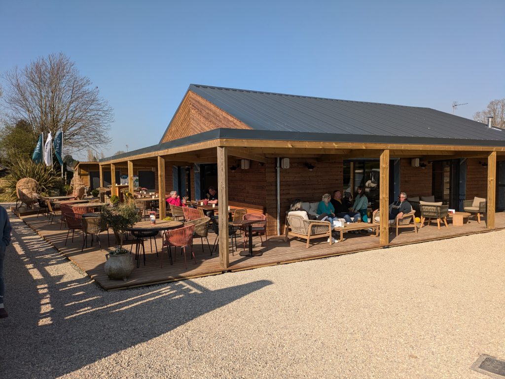 Camping L'aiguille Creuse : Pxl 20250405 152556635